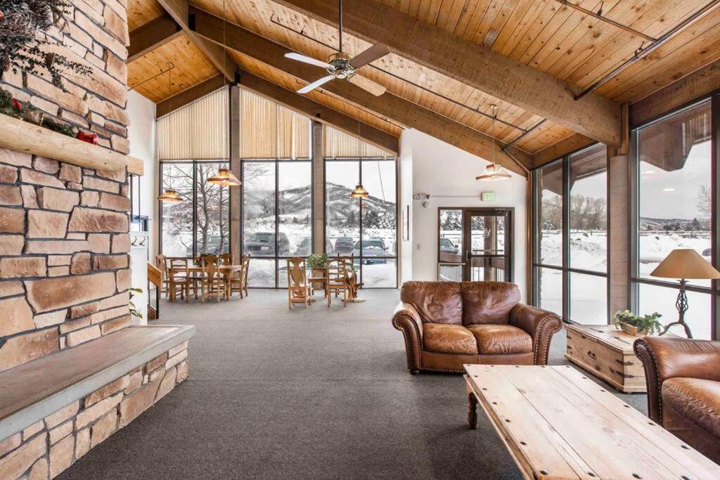 Cozy Top Floor Condo With Mountain Views Park City Exterior foto